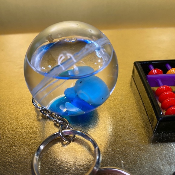 Vintage 1990’s Keychain Bundle of 4 Dolphin Floating In A Sphere & Puzzle/Games - Picture 4 of 9